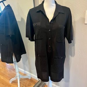 Beautiful black dress with Chanel vibes